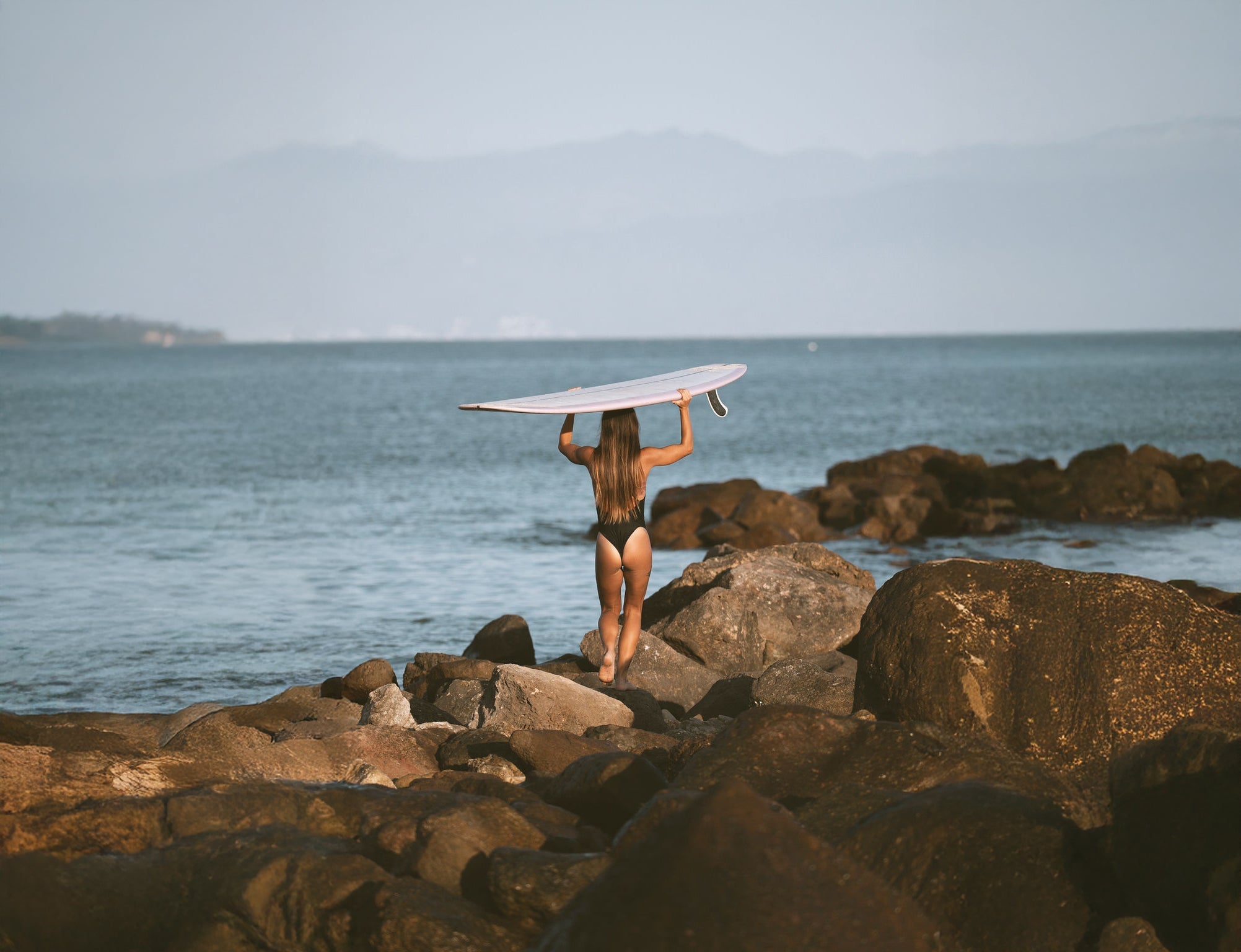 join hands in the surf club